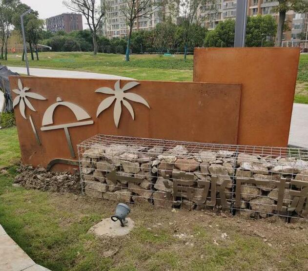 光泽锈钢板挡土墙